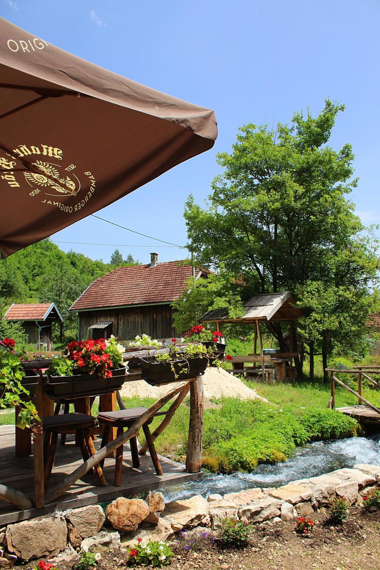 Stone Room-Kamena Soba Sipovo Exterior photo